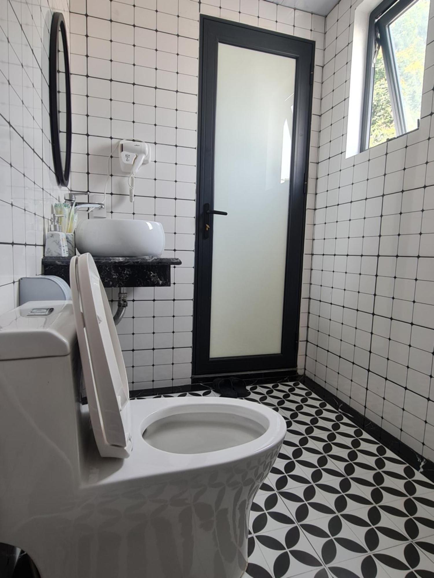 Dai Thuy Hotel Dong Khe Sau Rom bilde